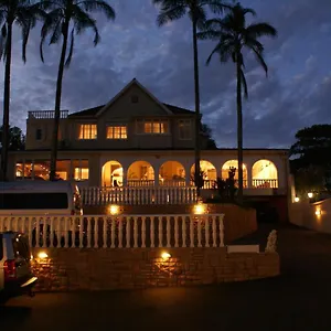 Albion Manor