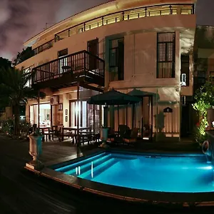 Guest house Lembali Luxury Durban