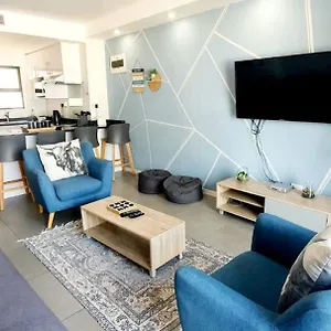 Front - Stunning 4 Sleeper Near Ushaka Marine World
