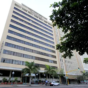 Hotel The Royal By Coastlands & Durban