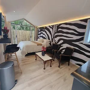 Guest house Unique Pod