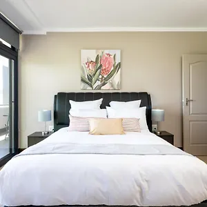 Luxury 303 Marina Bay Apartment Durban