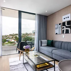 Lux 900 Stunner On Florida Durban