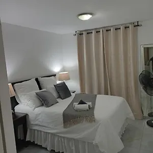 Ntvt @ Penzance Apartment