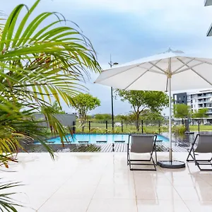 Prime Location Ritzy Umhlanga Bachelor Apartment Durban