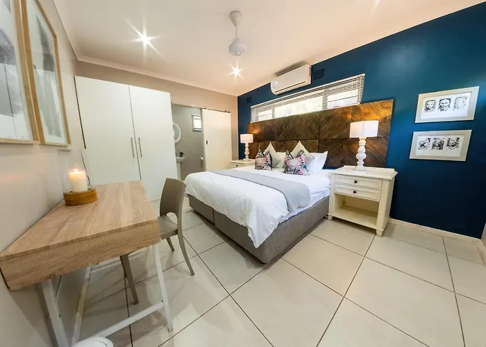 Faraway Lodge Westville photo
