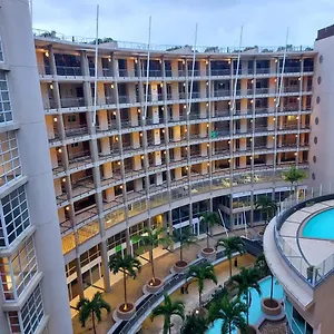 Ocean Sunrise At The Sails - Point Waterfront Apartment Durban