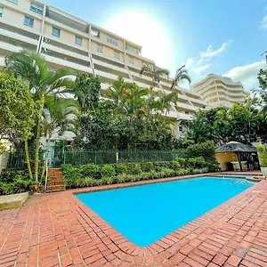 104 Ipanema