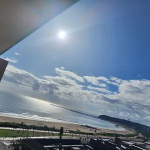 1205onthegoldenmile - 4 Sleeper Ocean View With Pool & Braai At 10 South Durban