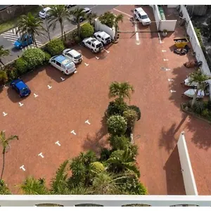 601 The Bermudas 3 Bedroom Beachfront Umhlanga Rocks *