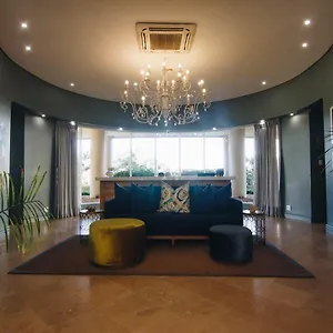503 Oyster Schelles * Durban