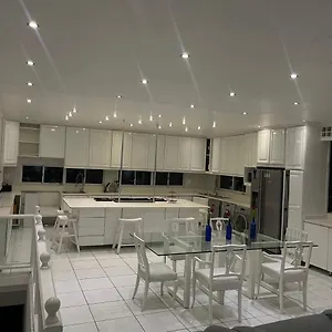 Guest house 149 On Esselmont