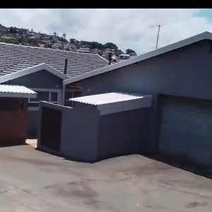 Lindokuhle Homestay *