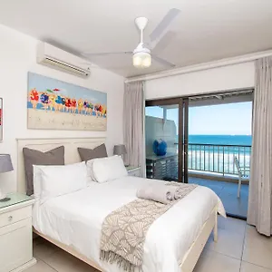 18 Bronze Umhlanga Rocks * Durban