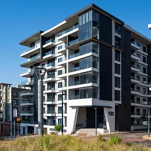 Luxury Bellagio 304 Two Bed With Inverter Apartment