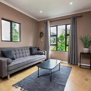 Apartment 1 Bedroom - Unit 1 Loadshedding Free Durban