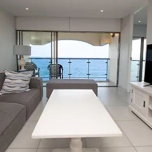 Apartment 1001 Bermudas Modern 3 Bedroom Front Sea View