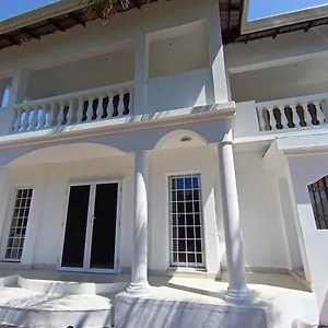 Guest house The Rose On Fairway - Single Durban