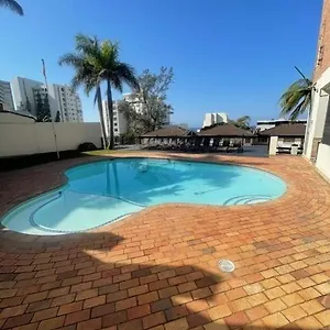 B5 Salamander Apartment Durban