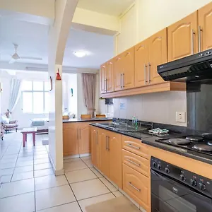 Apartment Coast To Coast Self-catering *