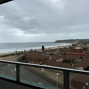 Ocean Views At 10 South Apartment