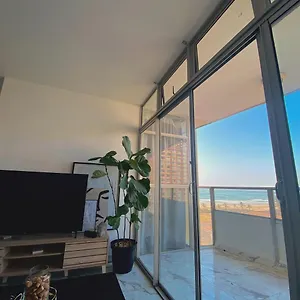 Apartment Views At 10 South