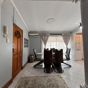 Apartment Everly4 Guest Durban
