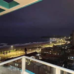 Apartment 10 South Ocean Views Durban