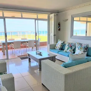 8 Glitter Bay Umhlanga Beachfront Amazing Views Apartment *