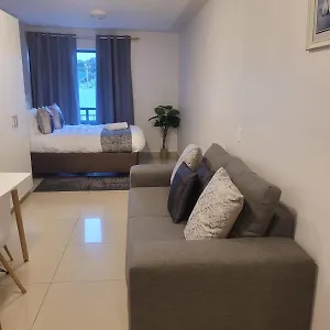 Tranquility At The Heart Of Umhlanga Apartment *