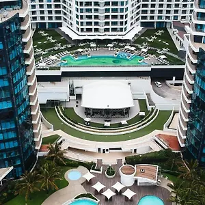 The Pearls Of Umhlanga A1 -luxury Ocean Apts *