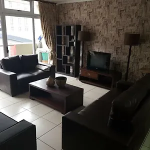Apartment Palm Gate